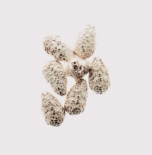 26mm x 16mm Silver Bloom Beads, pack of 11