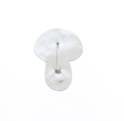 68mm x 51mm Enchanted Toadstool Pin, each