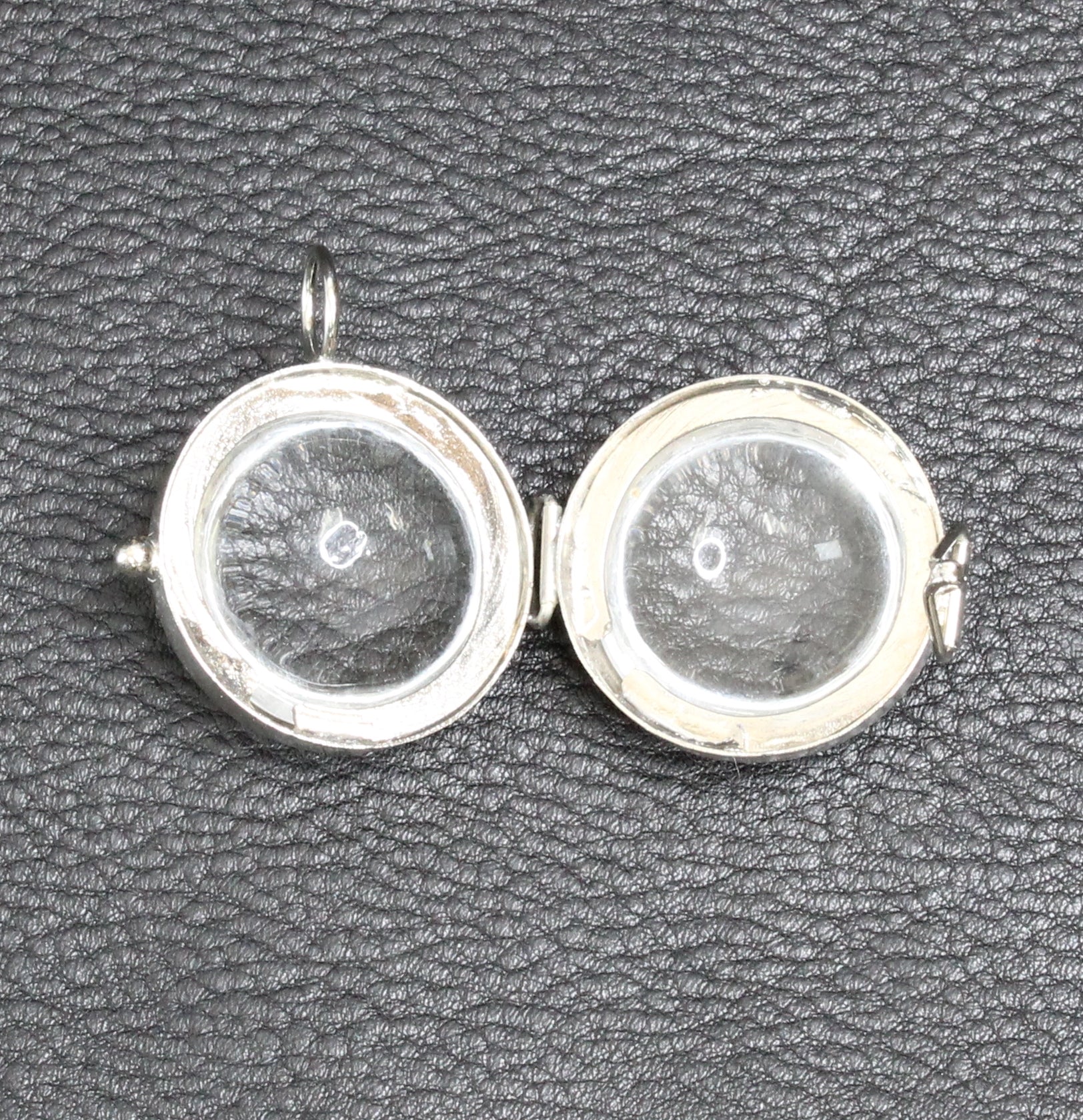 Glass Locket - HHH Enterprises – HHH Enterprises