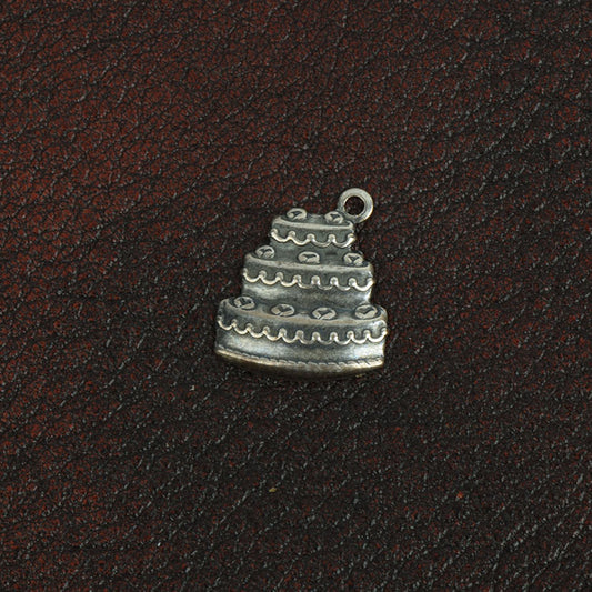 Wedding Cake charm  Classic Silver Charm, pk/6