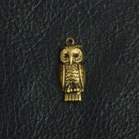 Wise Owl Charm, brass antique , pack of 6