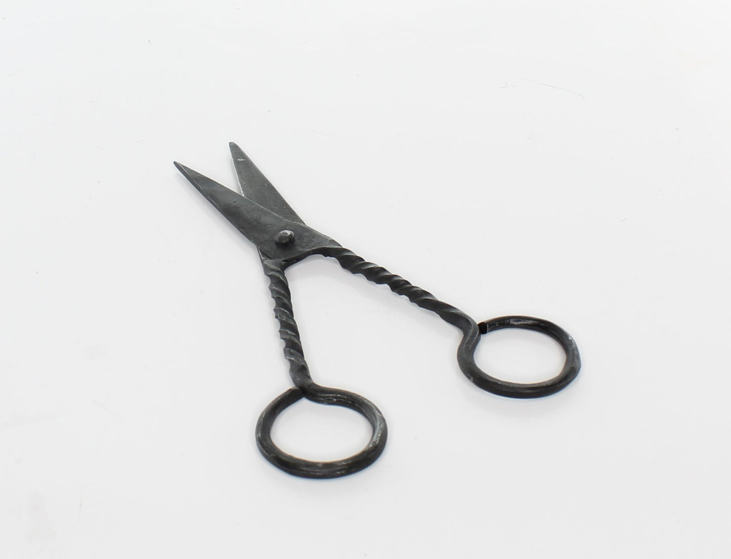 Scissors, forged steel hand made retro scissors, antique round handles forged steel, es J546BK