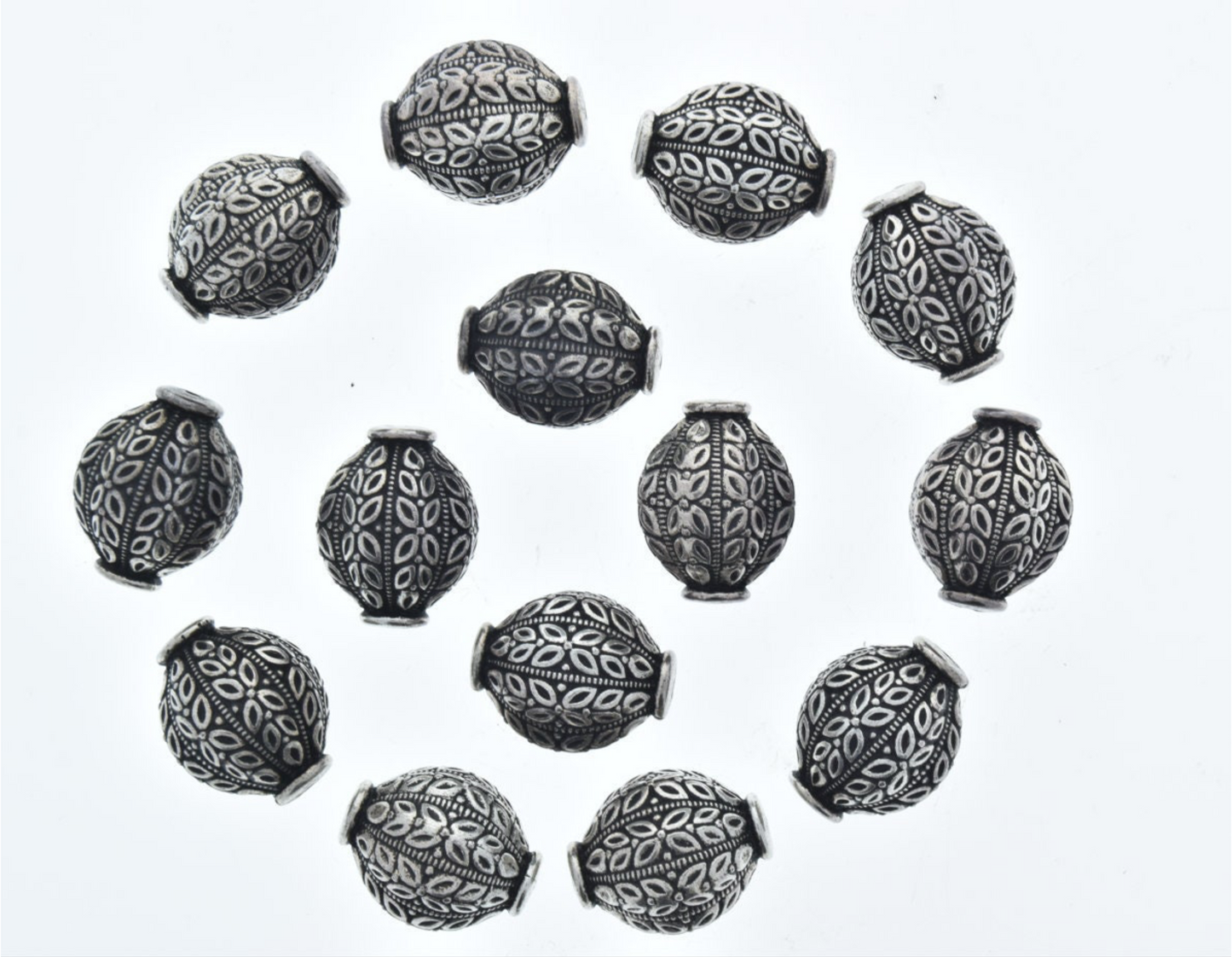 Onion Shape Bead, 22mm x 17m,  Vintage Classic Silver, pack of 14