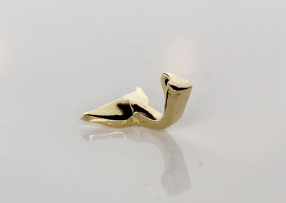 36mm x 30mm Fluke Pendant, each