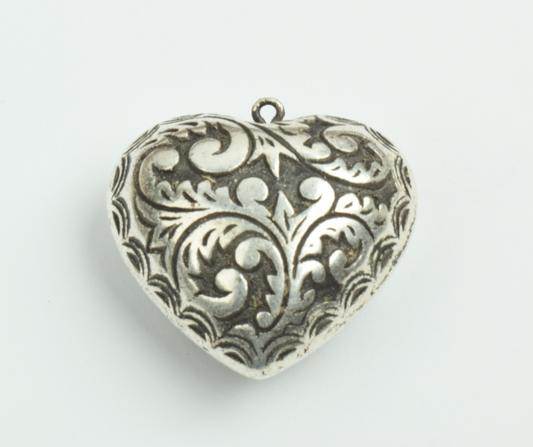 35mm Double Sided Puff Heart Charm/Pendant, Antique Silver, pack 3