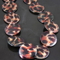 30mm Tortoise Look Patterned Shell Beads, 16 inch strand