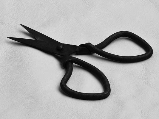 Scissor, vintage style reproduction scissor, black, each