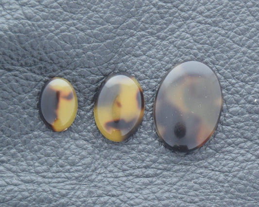 Tortoise Oval Cabochon, Vintage Italian Lucite, 18mm x 13mm, Pack of 4