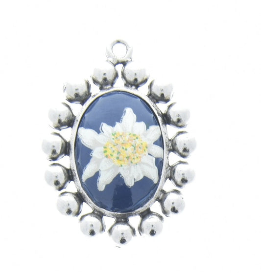 Edelweiss Flower cab pendant, 25x18mm acrylic cab made in Germany, pack of 2