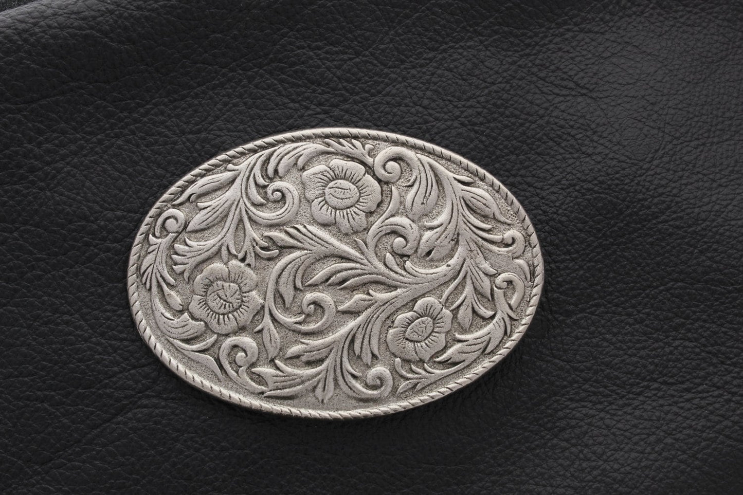 Belt Buckle, Oval, Interchangeable, Antique Silver, 3.5" long, 1.5" D ring, Made in USA, Each