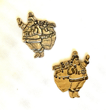 37x34mm Christmas Santa Claus Charm, antique gold or classic silver, pack of 6