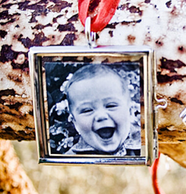 Glass Frame (Octagon) for framing pressed flowers or found objects, Flat, 5 x 3.5, sold by 2  Each Frame  NB105.79