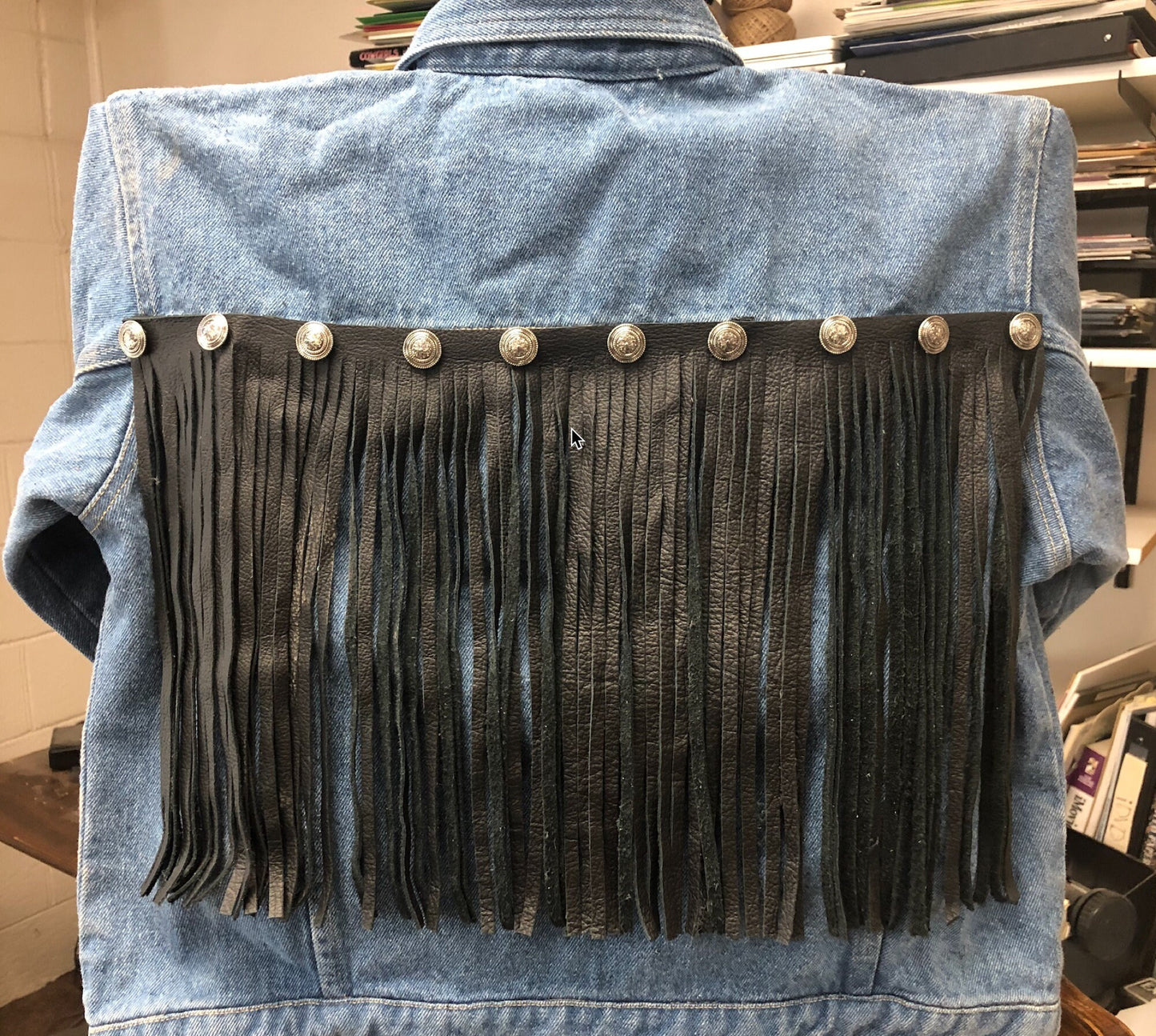 LeatherFringe,  10" Genuine Leather Fringe, Turquoise , 1/2" top bias, HandMade in USA, sold by the foot C1028 TURQ.
