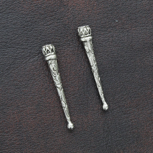 1.67" Textured bolo tips tapered, silver finish, zinc cast, pack of 2