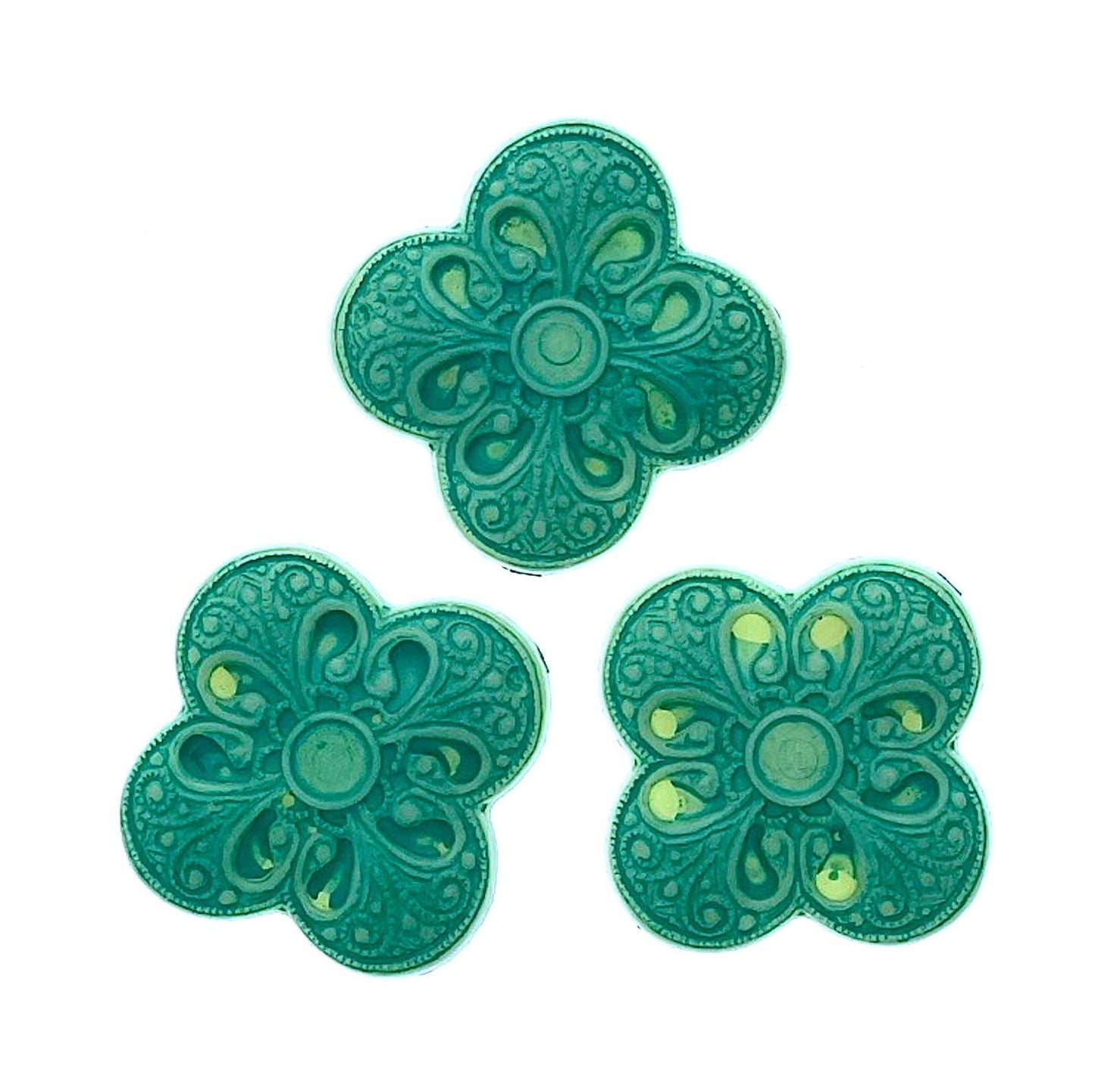 30mm Quatrefoil Cabochon, Green Turquoise Patina, for buttons and earrings, pack of 4
