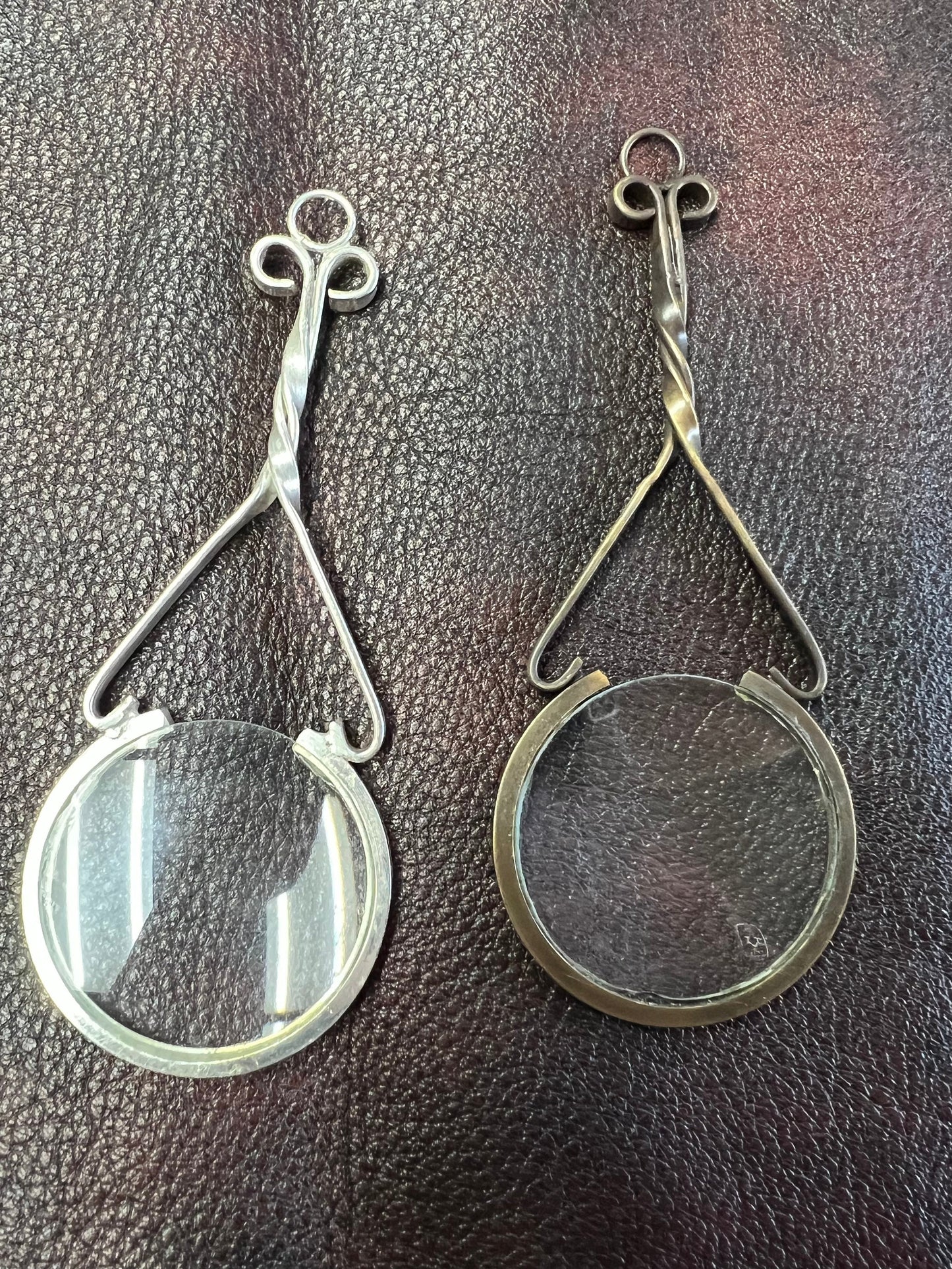 Magnifying Glass Pendant  4.5" long  1.75 diameter