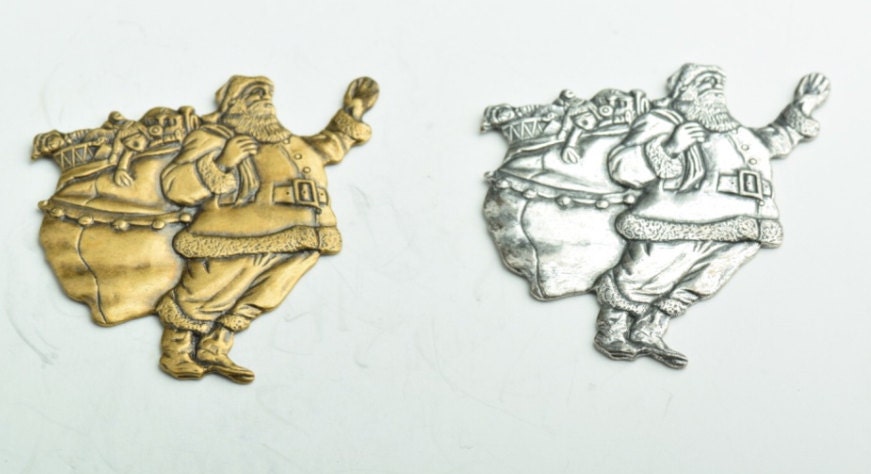 37x34mm Christmas Santa Claus Charm, antique gold or classic silver, pack of 6