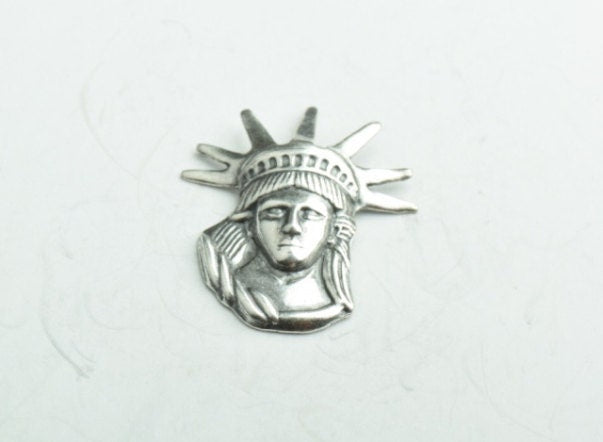 Statue of Liberty charm, USA made, antique silver, pack of 4