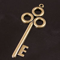 58x24mm(2.25x1in) Skeleton Key, Antiqued Gold -pk/6