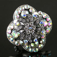 1.34" Quatrefoil Swarovski Crystal Comfort Ring