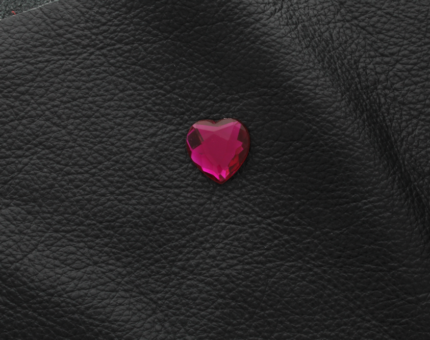 26mm Fuchsia Pink Heart Faceted Acrylic Cabochon, pack of 6